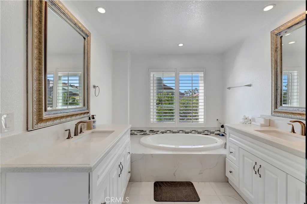 19305 Champion Lane, Huntington Beach, California 92648 home-pic-32