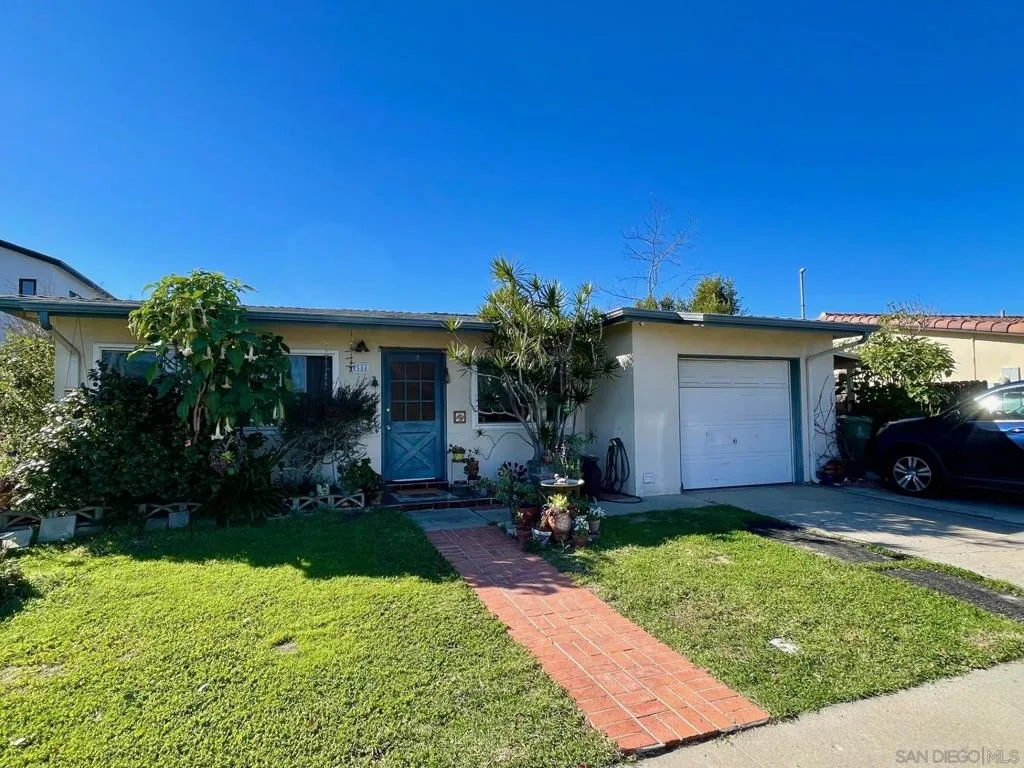 4584 Jicarillo Ave, San Diego, California 92117 home-pic-2