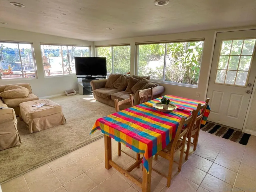 4584 Jicarillo Ave, San Diego, California 92117 home-pic-10