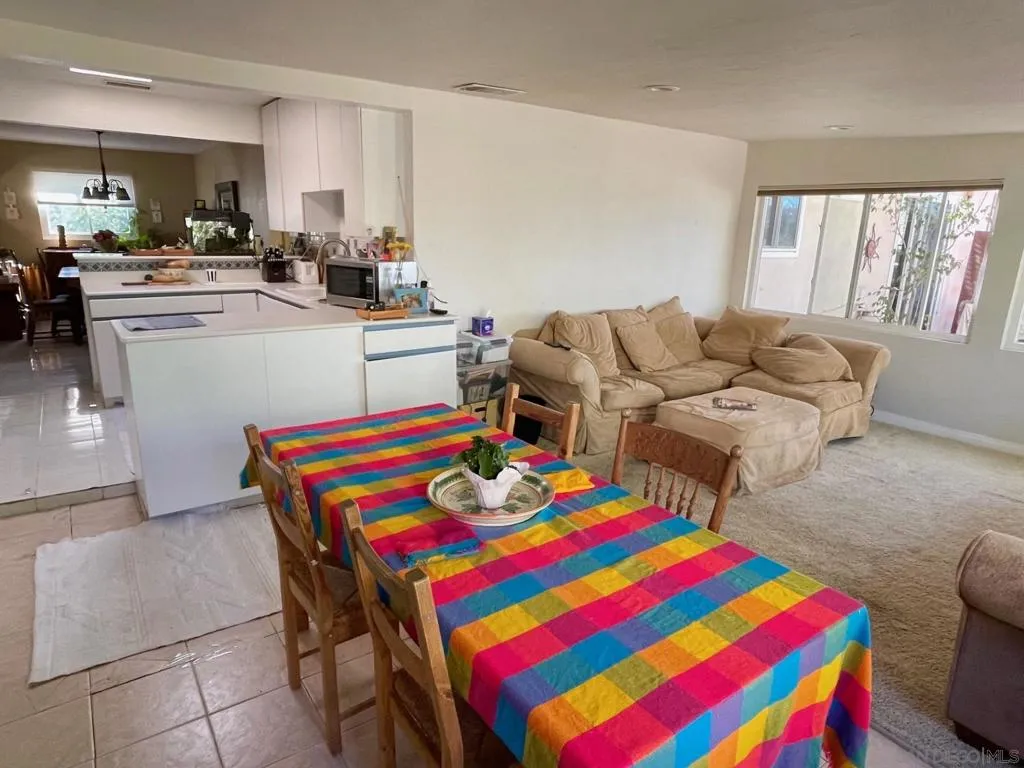 4584 Jicarillo Ave, San Diego, California 92117 home-pic-9
