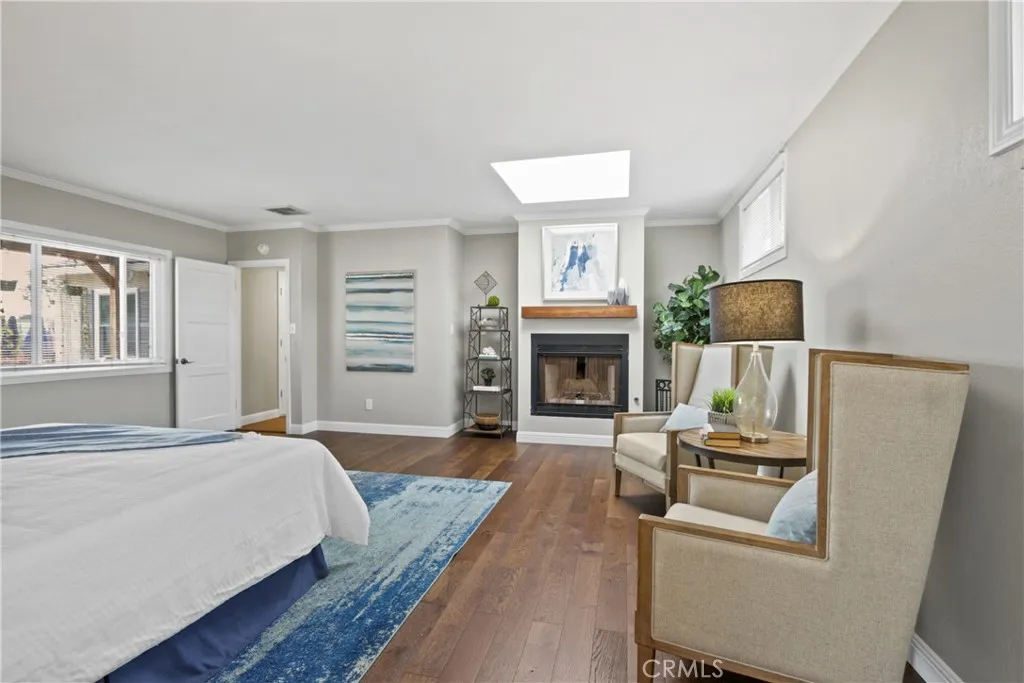 2400 Quincy, Long Beach, California 90815 home-pic-13