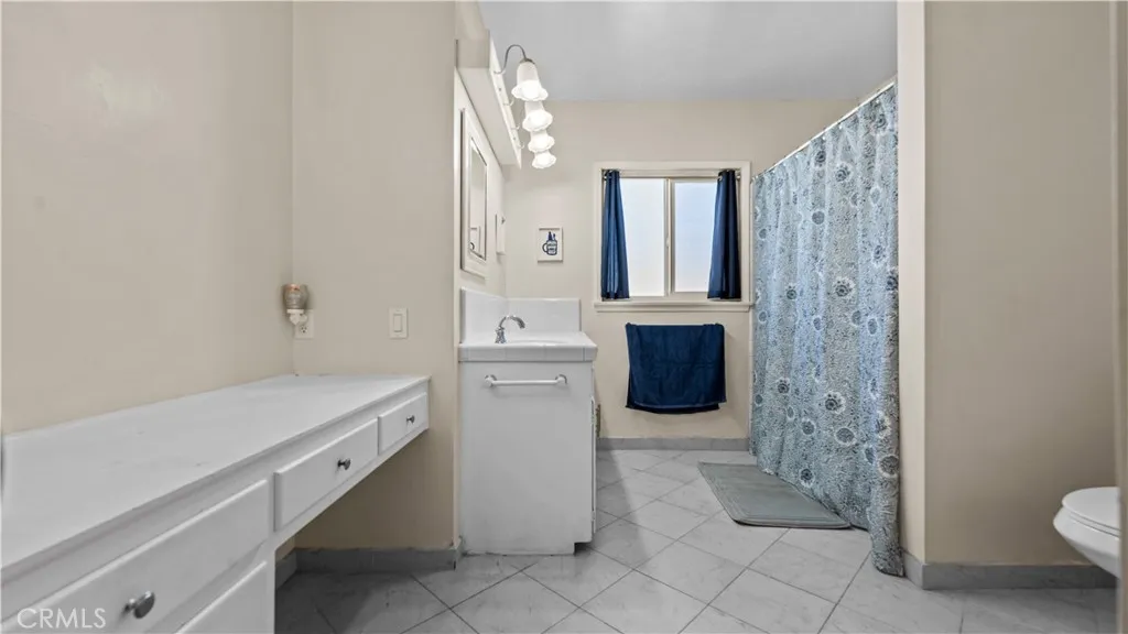 3535 El Camino, San Bernardino, California 92404 home-pic-18