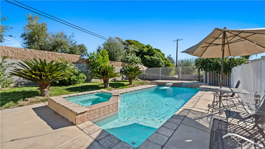 3535 El Camino, San Bernardino, California 92404 home-pic-35