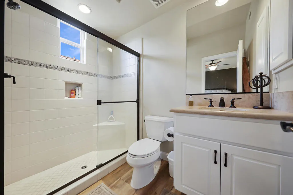 80235 Via Tesoro, La Quinta, California 92253 home-pic-23