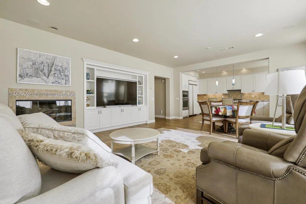 80235 Via Tesoro, La Quinta, California 92253 home-pic-10