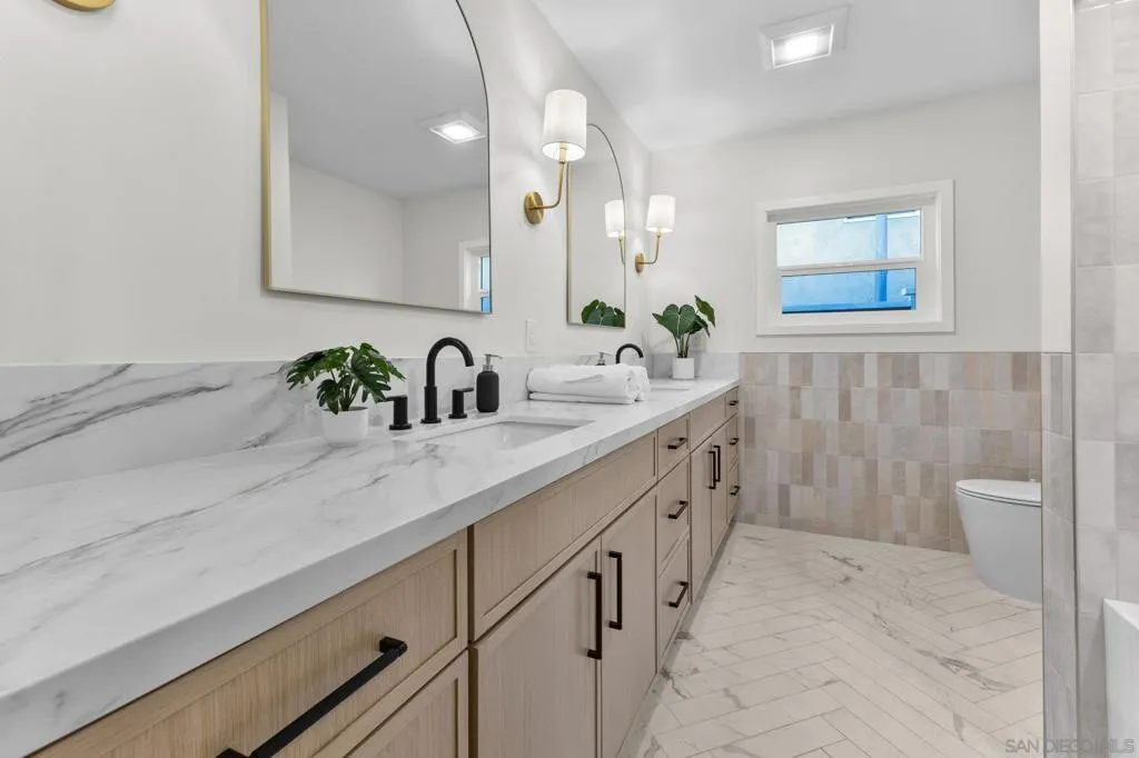 2128 Missouri St, San Diego, California 92109 home-pic-42