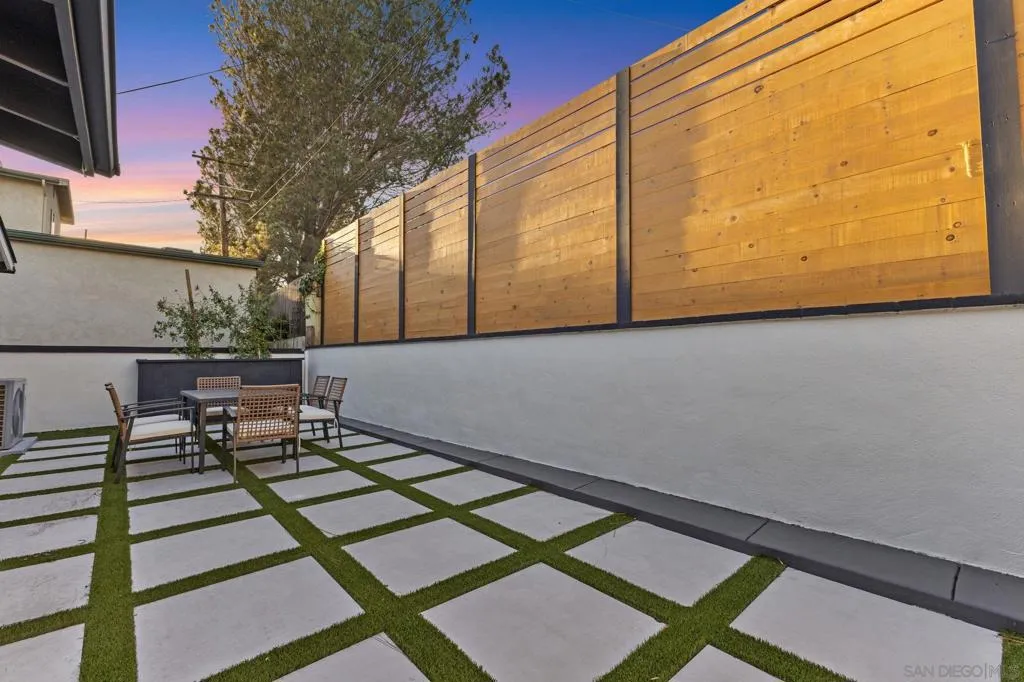 2128 Missouri St, San Diego, California 92109 home-pic-50