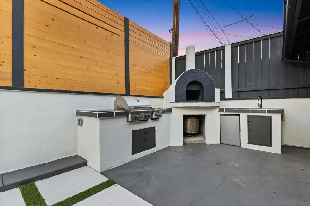 2128 Missouri St, San Diego, California 92109 home-pic-49