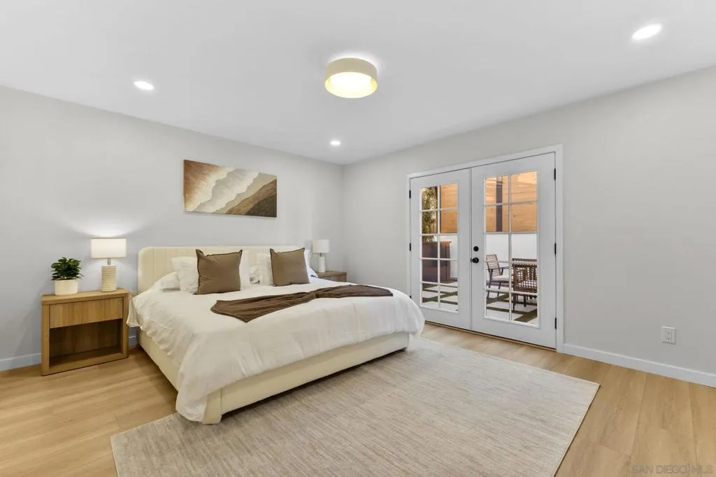 2128 Missouri St, San Diego, California 92109 home-pic-33