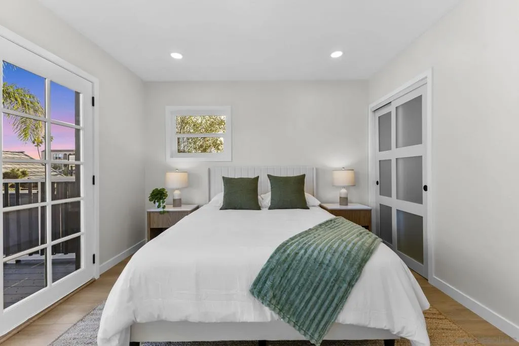2128 Missouri St, San Diego, California 92109 home-pic-45