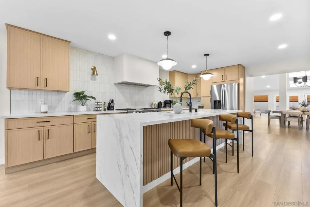 2128 Missouri St, San Diego, California 92109 home-pic-14