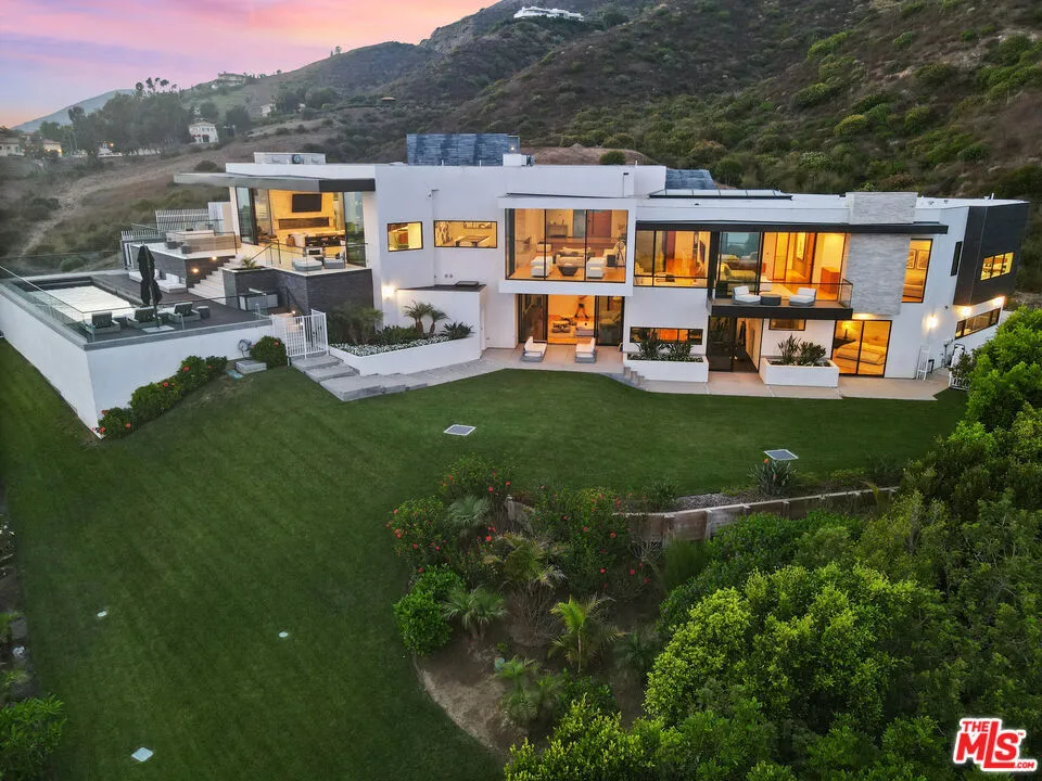 32357 Pacific Coast Highway, Malibu, California 90265 home-pic-31