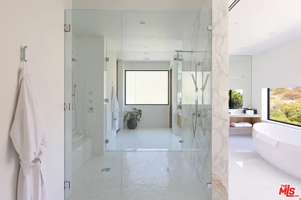 32357 Pacific Coast Highway, Malibu, California 90265 home-pic-13