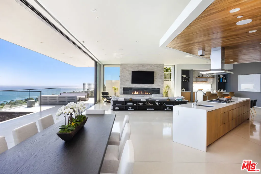 32357 Pacific Coast Highway, Malibu, California 90265 home-pic-5