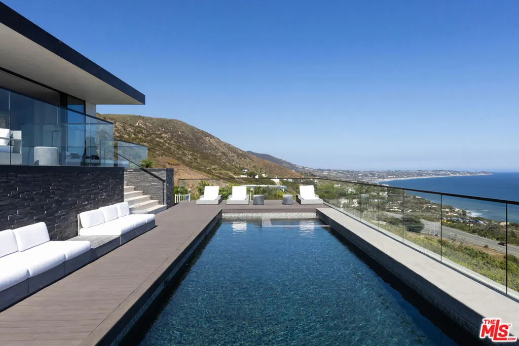 32357 Pacific Coast Highway, Malibu, California 90265 home-pic-3