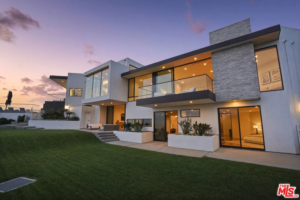 32357 Pacific Coast Highway, Malibu, California 90265 home-pic-32