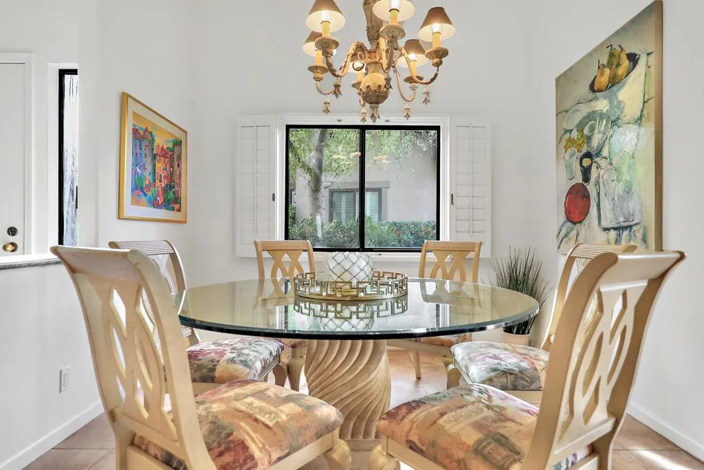 39 Blue River Drive, Palm Desert, California 92211 home-pic-18