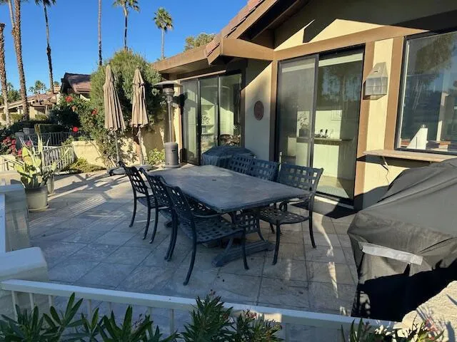 39 Blue River Drive, Palm Desert, California 92211 home-pic-32