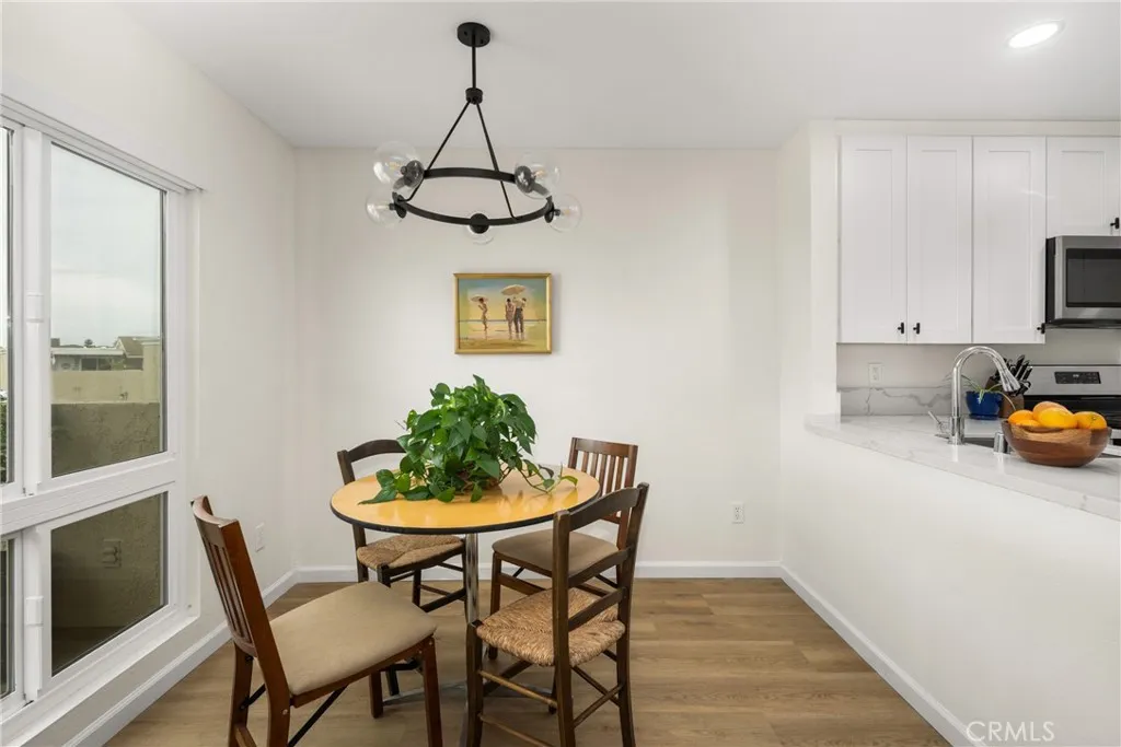 16 Oval 56, Irvine, California 92604 home-pic-12