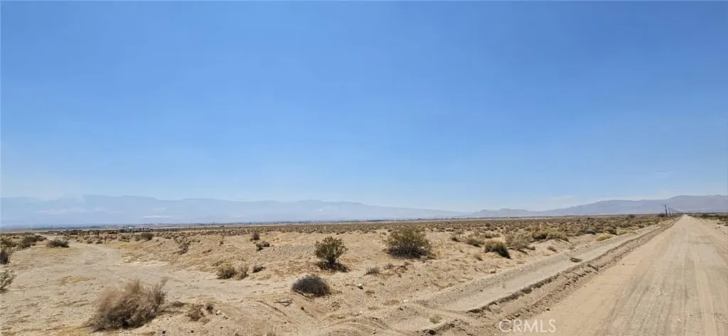 800 Granite Road, Lucerne Valley, California 92356