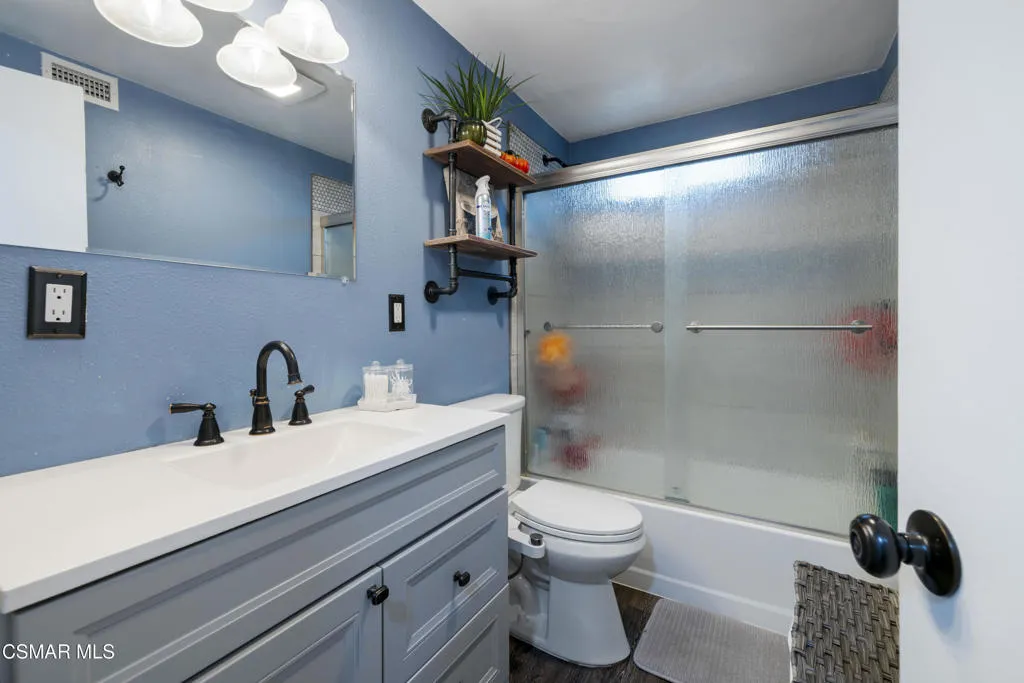 1231 Bluebell Street, Oxnard, California 93036 home-pic-26