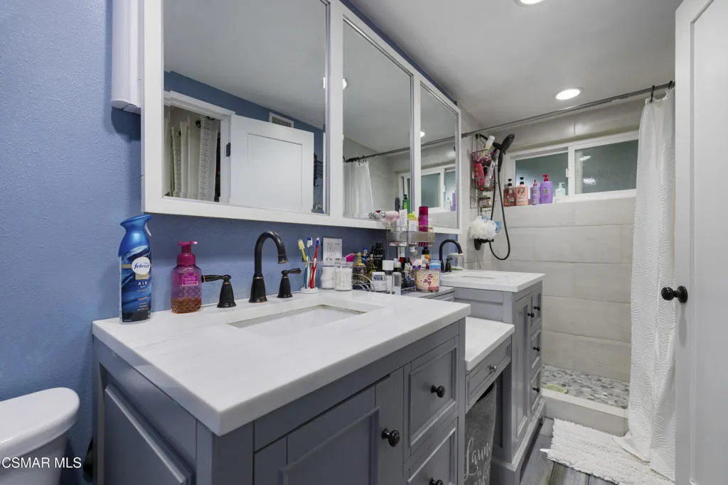 1231 Bluebell Street, Oxnard, California 93036 home-pic-22