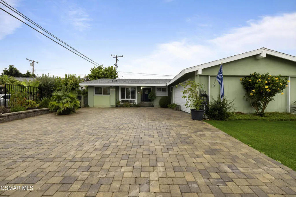 1231 Bluebell Street, Oxnard, California 93036 home-pic-42