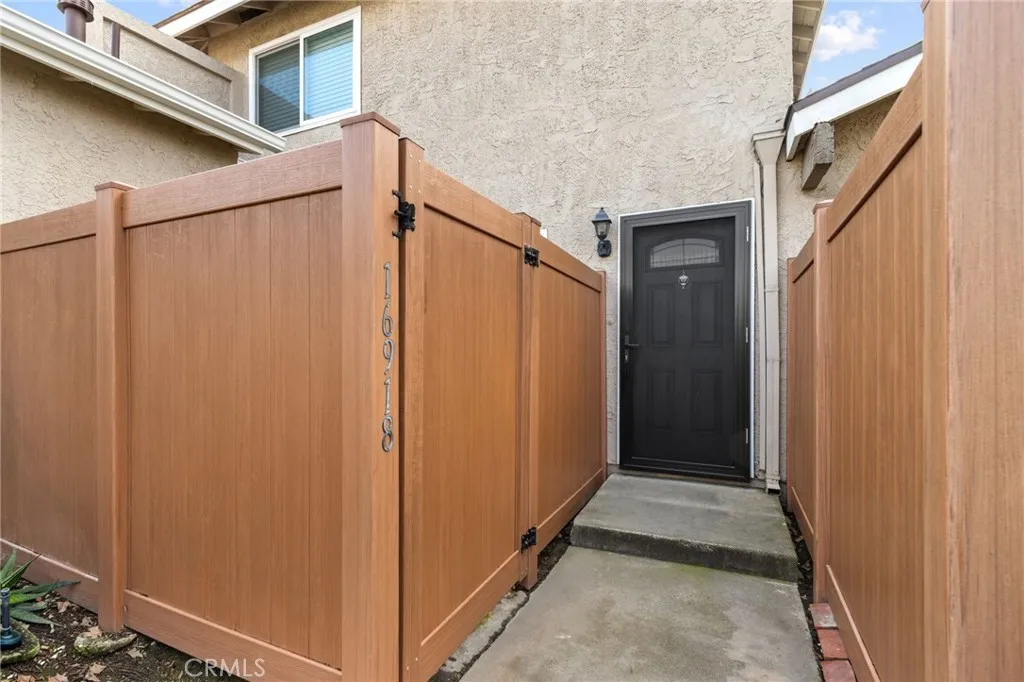 16918 Chaparral Avenue, Cerritos, California 90703 home-pic-1