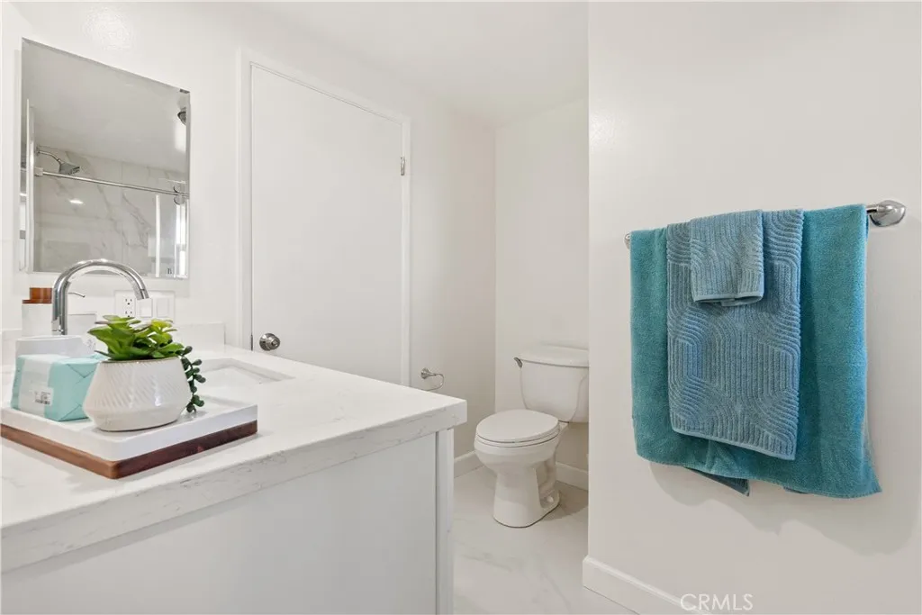 22741 Nadine B, Torrance, California 90505 home-pic-13