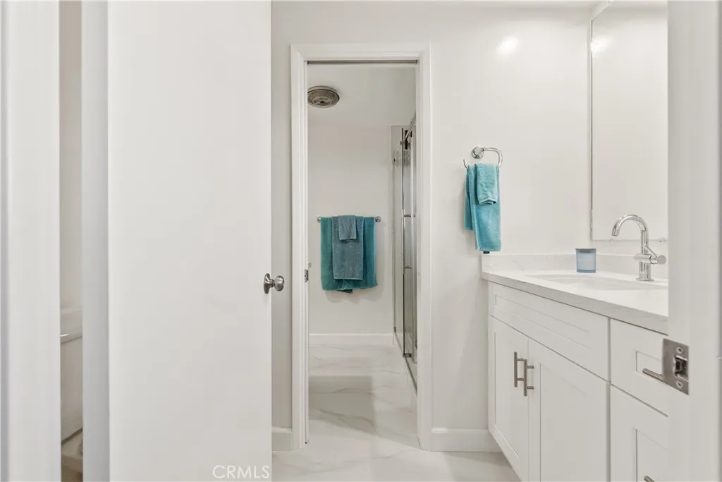 22741 Nadine B, Torrance, California 90505 home-pic-15