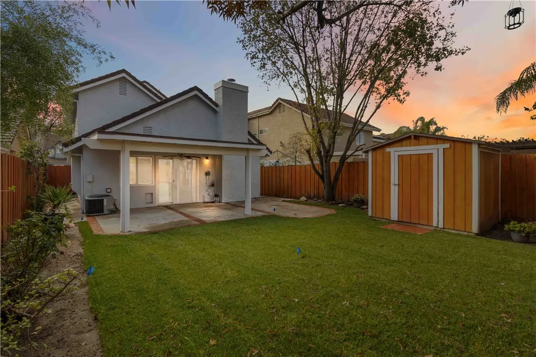 19853 Collins, Canyon Country, California 91351 home-pic-37