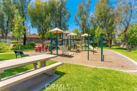 19853 Collins, Canyon Country, California 91351 home-pic-39