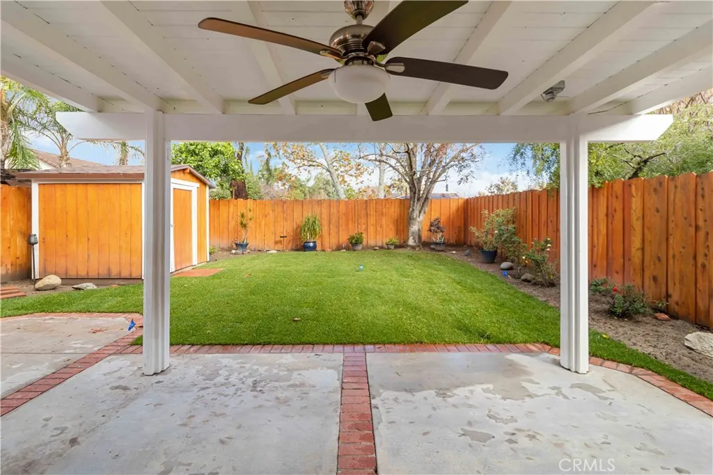 19853 Collins, Canyon Country, California 91351 home-pic-29
