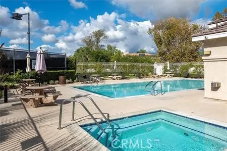 19853 Collins, Canyon Country, California 91351 home-pic-40