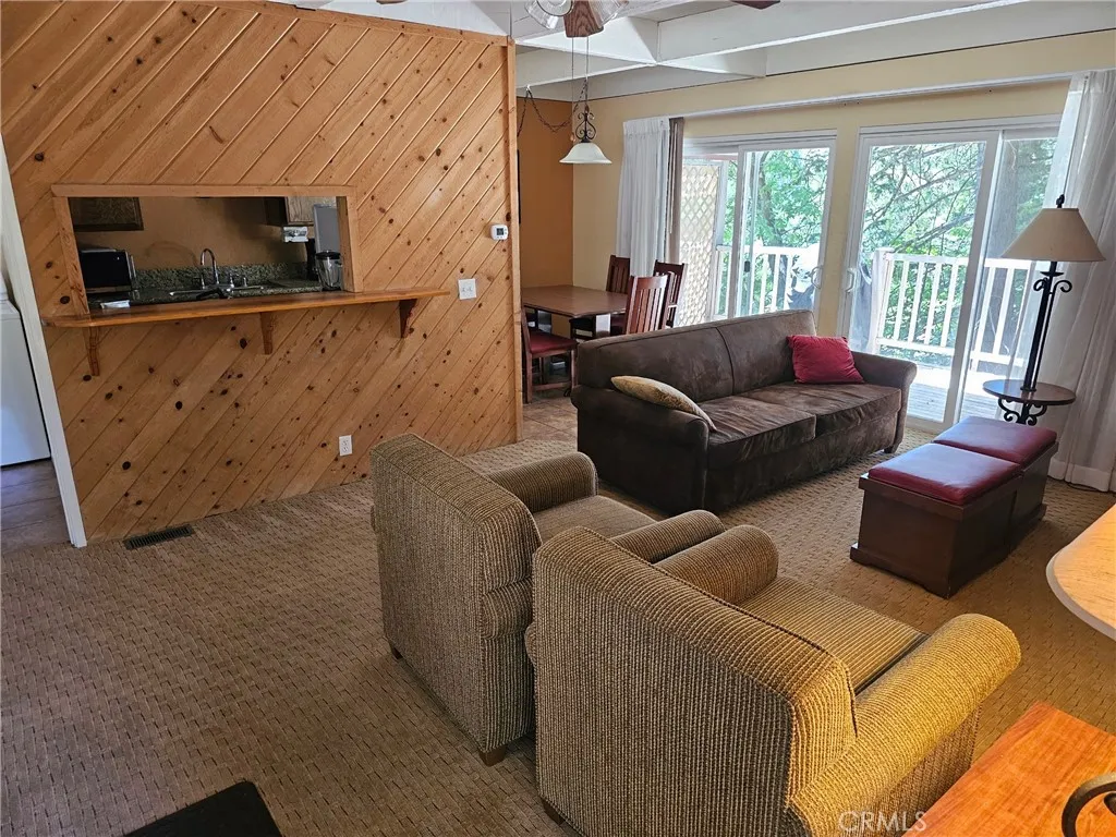 307 Canyon Crest, Lake Arrowhead, California 92352 home-pic-10