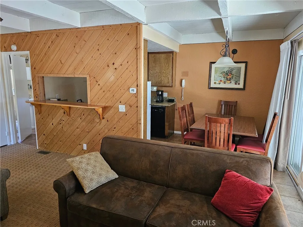 307 Canyon Crest, Lake Arrowhead, California 92352 home-pic-12