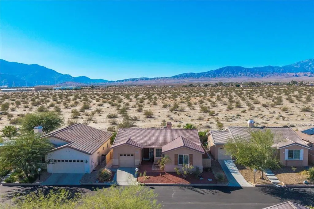 65565 Acoma Avenue 1, Desert Hot Springs, California 92240 home-pic-39