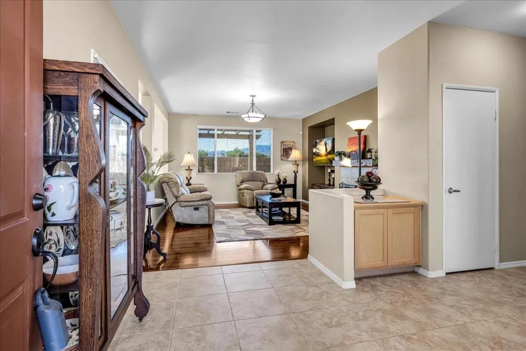 65565 Acoma Avenue 1, Desert Hot Springs, California 92240 home-pic-10
