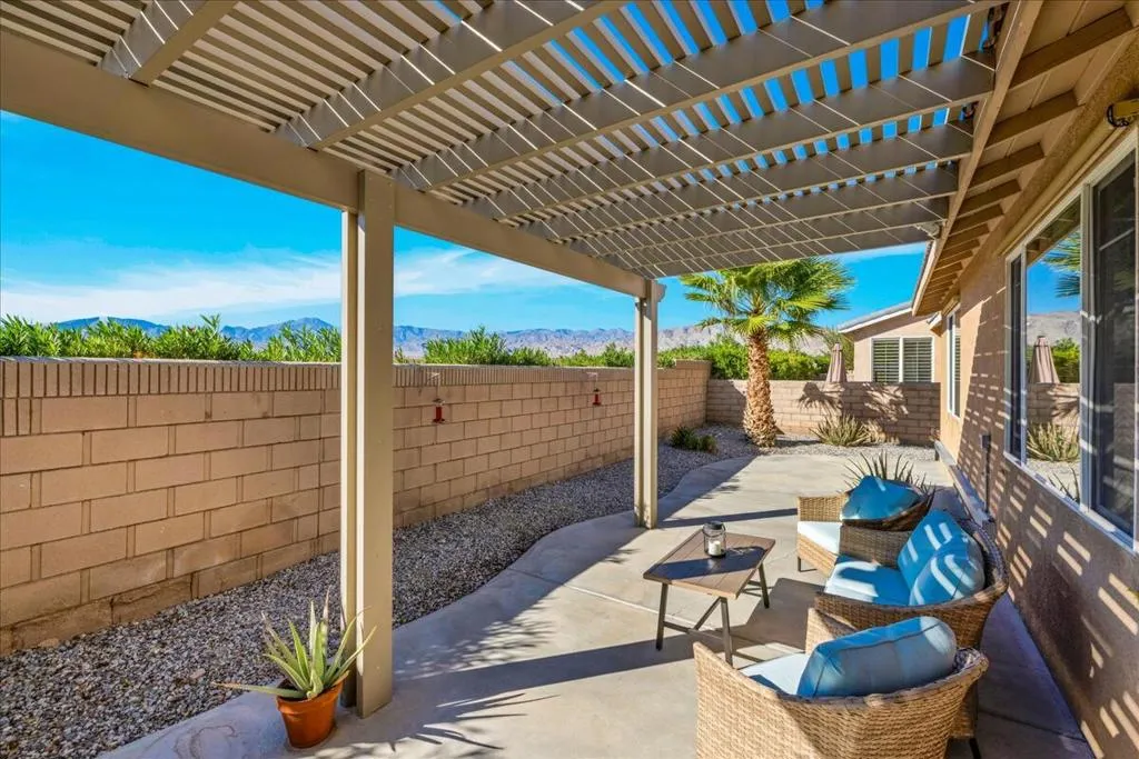 65565 Acoma Avenue 1, Desert Hot Springs, California 92240 home-pic-32