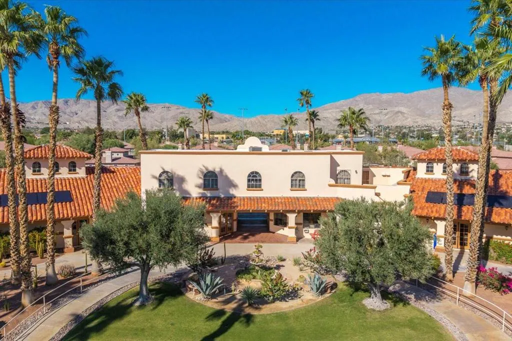 65565 Acoma Avenue 1, Desert Hot Springs, California 92240 home-pic-46