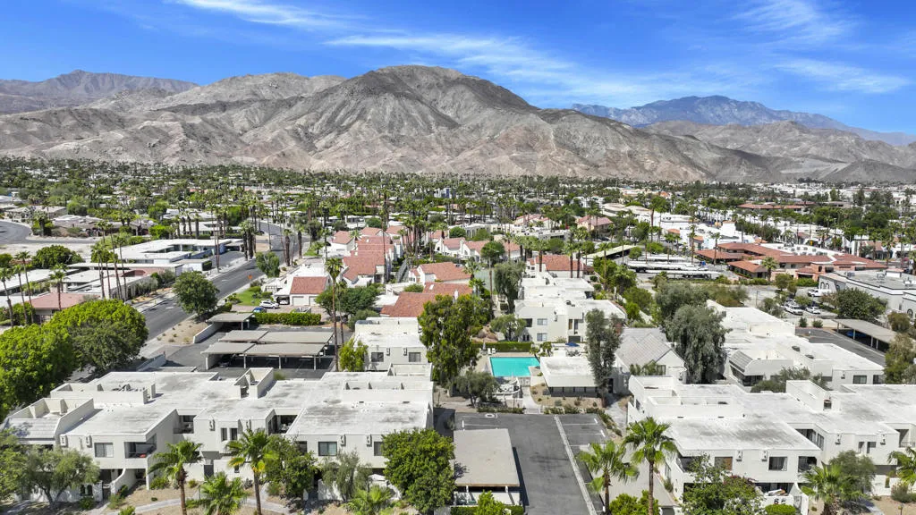 45451 Lupine Lane 30, Palm Desert, California 92260 home-pic-29