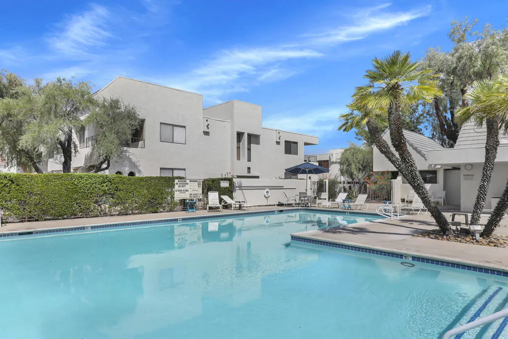 45451 Lupine Lane 30, Palm Desert, California 92260 home-pic-23