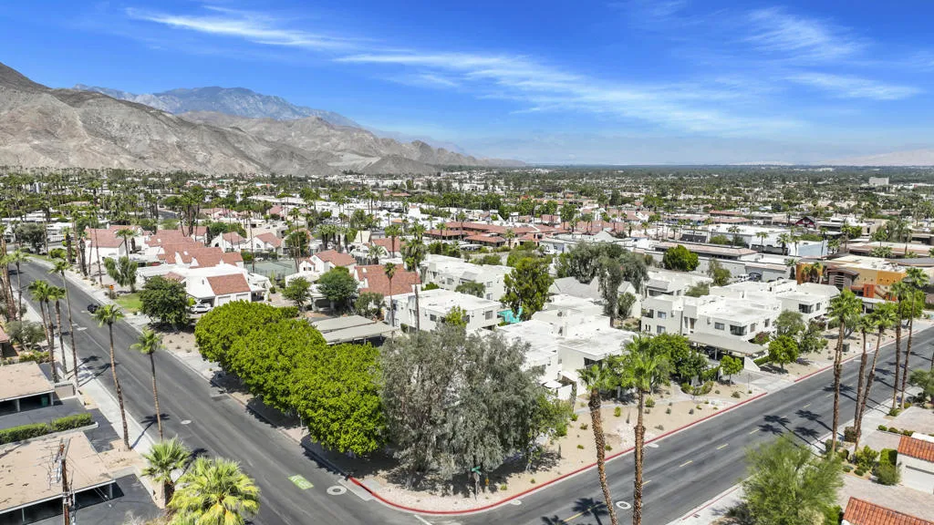 45451 Lupine Lane 30, Palm Desert, California 92260 home-pic-31