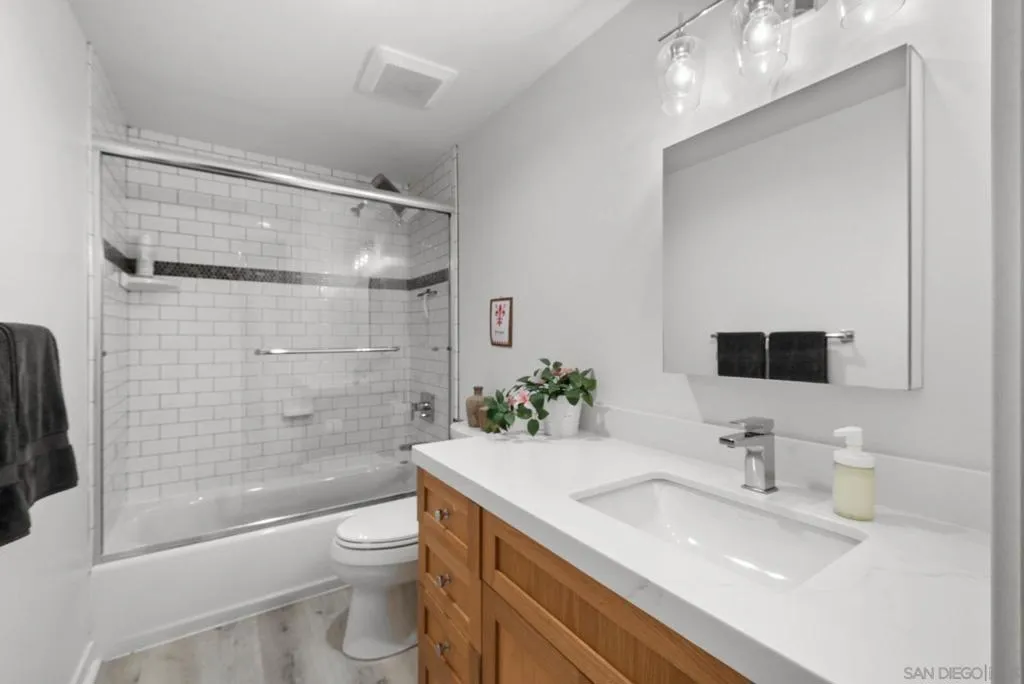 4865 39th Street, San Diego, California 92116 home-pic-26