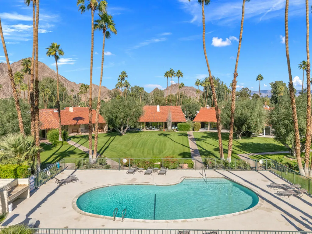 49787 Coachella Drive, La Quinta, California 92253 home-pic-3