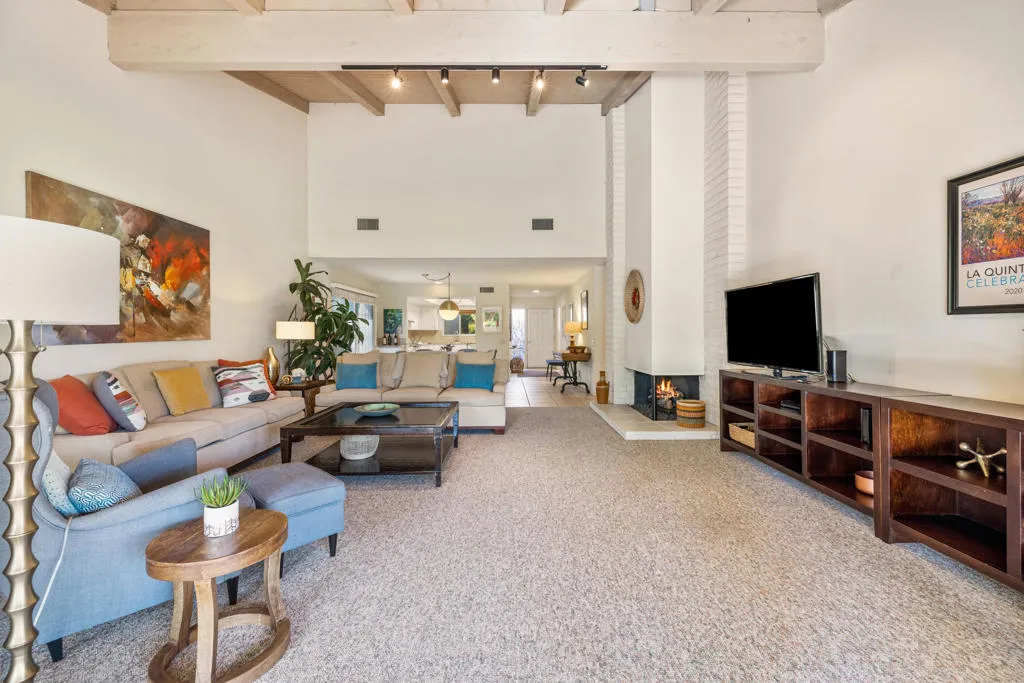 49787 Coachella Drive, La Quinta, California 92253 home-pic-7