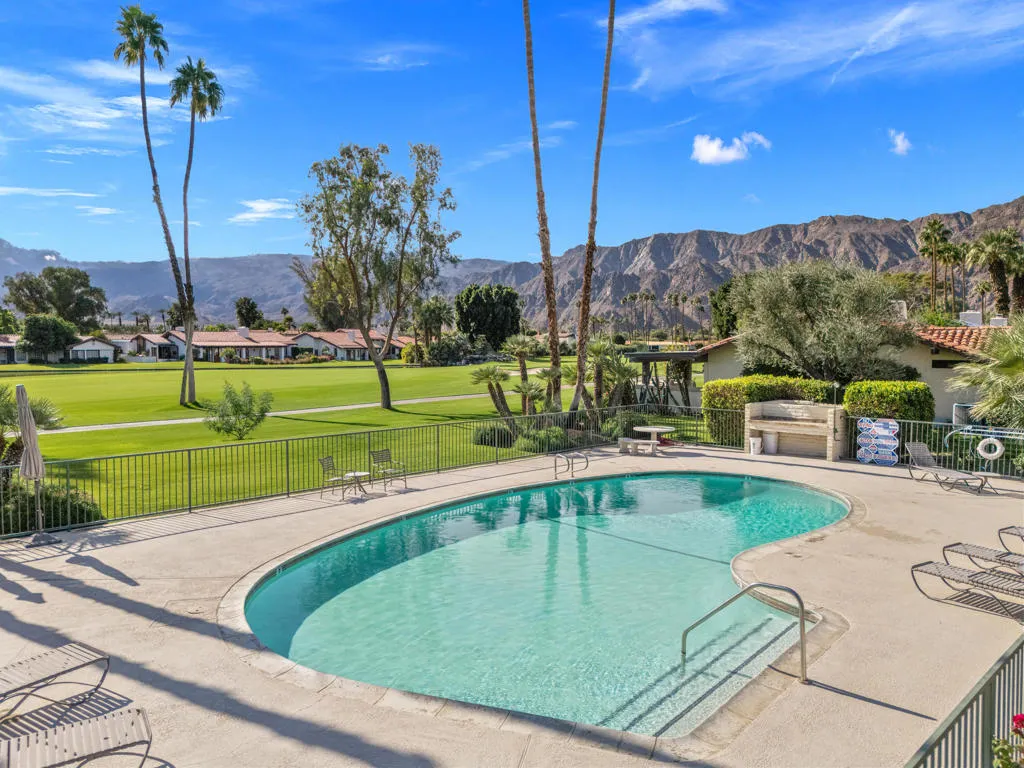 49787 Coachella Drive, La Quinta, California 92253 home-pic-1