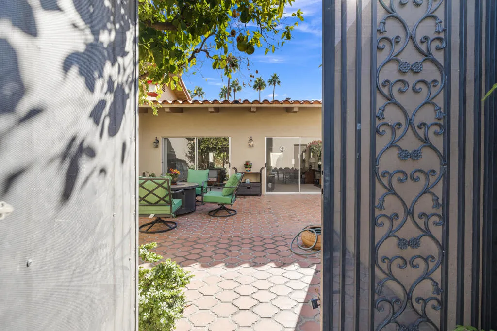 49787 Coachella Drive, La Quinta, California 92253 home-pic-20