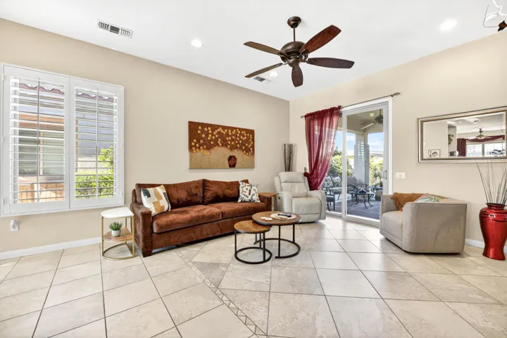 81924-avenida-bahia-005