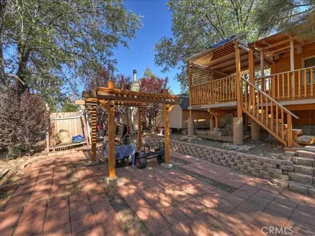 581 Highland Lane, Sugarloaf, California 92386